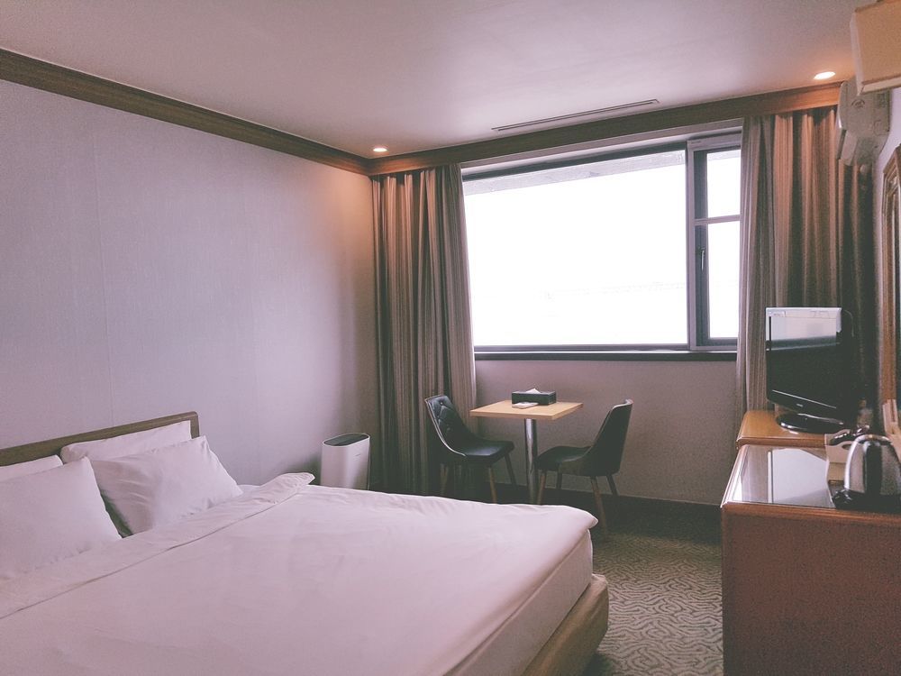 Dawn Beach Hotel Пусан Экстерьер фото