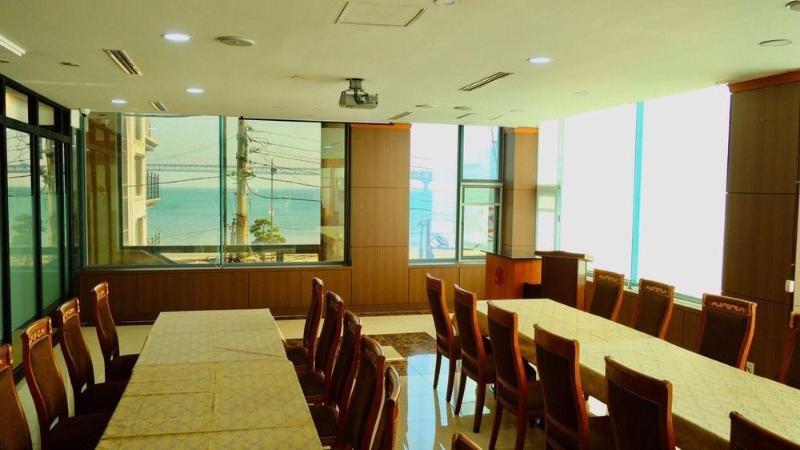 Dawn Beach Hotel Пусан Экстерьер фото